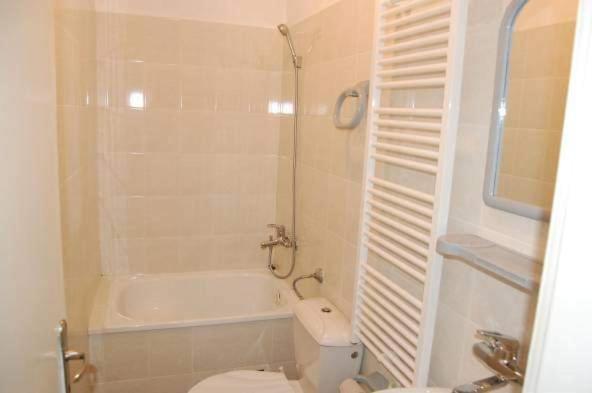 Чичо Томовата Колиба Hotel Trjavna Kültér fotó